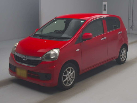 2013 Toyota Pixis Epoch LA300A[0]