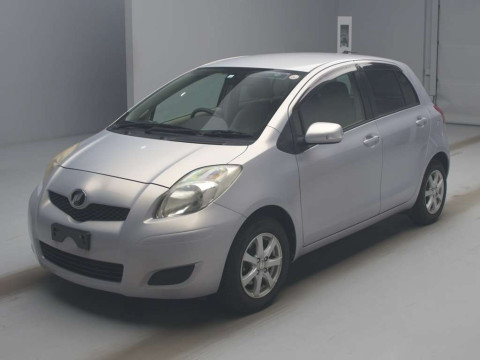 2008 Toyota Vitz SCP90[0]