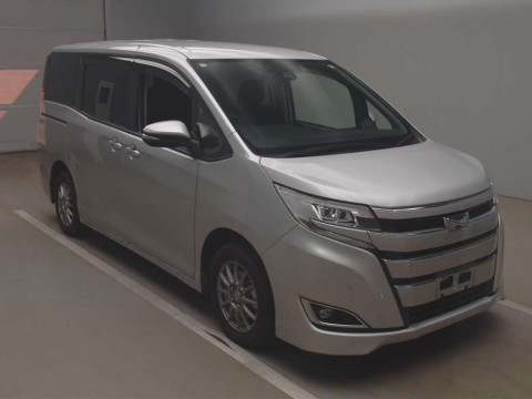 2021 Toyota Noah ZWR80G[2]