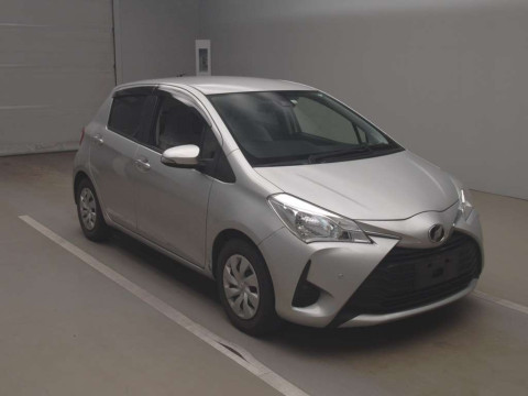 2019 Toyota Vitz NSP130[2]