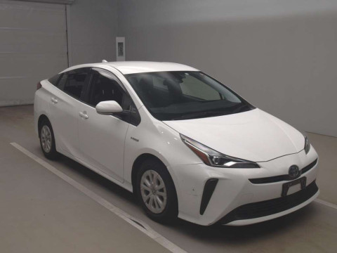 2019 Toyota Prius ZVW51[2]