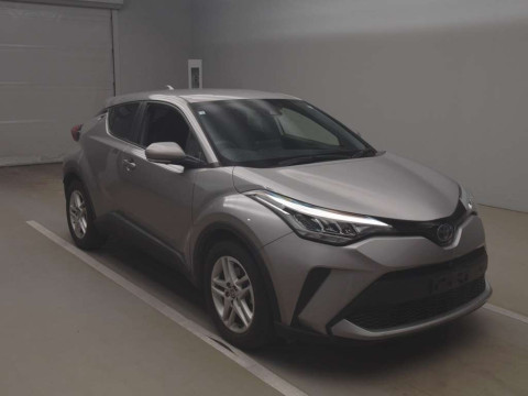 2021 Toyota C-HR ZYX11[2]