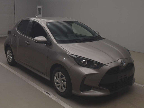 2021 Toyota YARIS MXPH10[2]