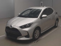 2021 Toyota YARIS