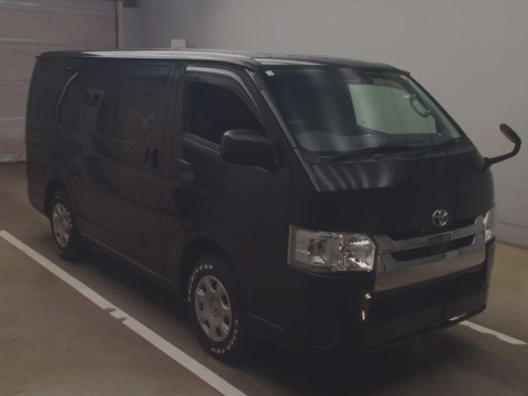 2020 Toyota Hiace Van TRH200V[2]