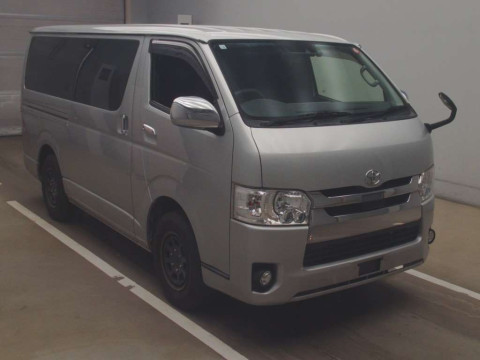 2019 Toyota Hiace Van TRH200V[2]