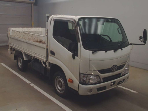 2019 Toyota Toyoace Truck TRY230[2]