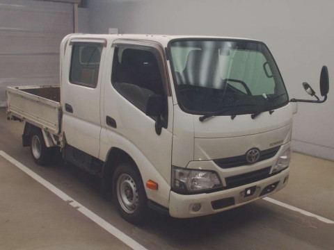 2017 Toyota Toyoace Truck TRY230[2]