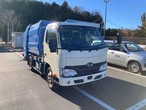 2018 Hino DUTRO XZU600X[2]