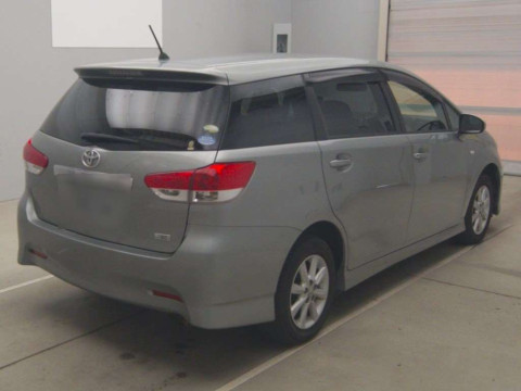 2010 Toyota Wish ZGE25W[1]