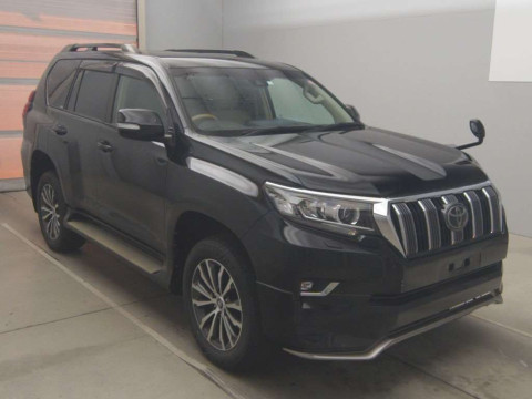 2018 Toyota Land Cruiser Prado TRJ150W[2]