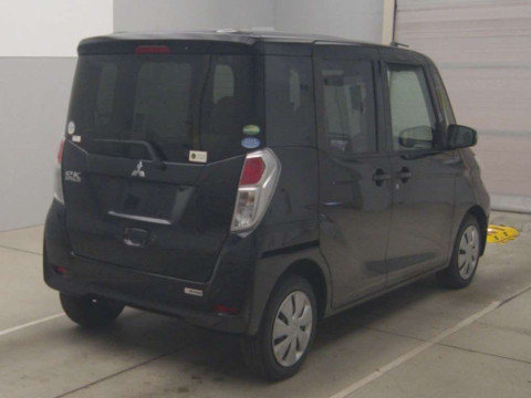 2018 Mitsubishi eK Space B11A[1]