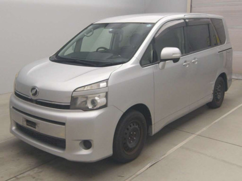 2011 Toyota Voxy ZRR70G[0]