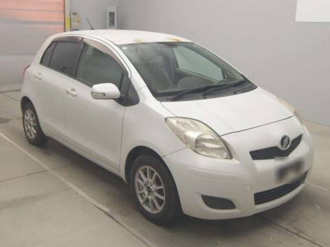 2008 Toyota Vitz KSP90[2]