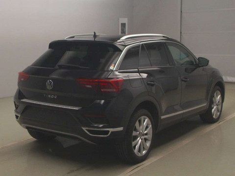 2021 Volkswagen T-Roc A1DFF[1]