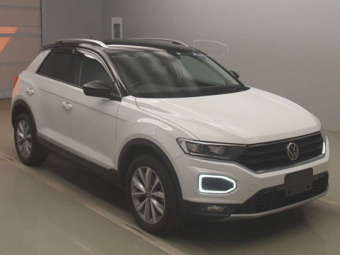 2021 Volkswagen T-Roc A1DPC[2]