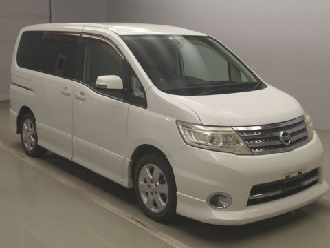 2010 Nissan Serena CC25[2]