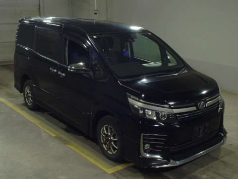 2016 Toyota Voxy ZRR85W[2]