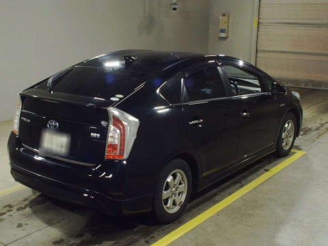 2013 Toyota Prius ZVW30[1]