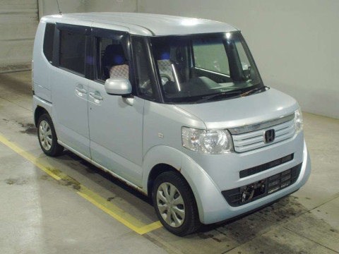 2013 Honda N-Box+ JF2[2]