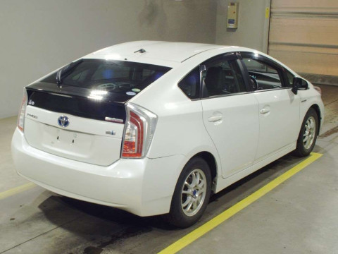 2012 Toyota Prius ZVW30[1]