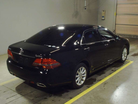 2008 Toyota Crown GRS201[1]