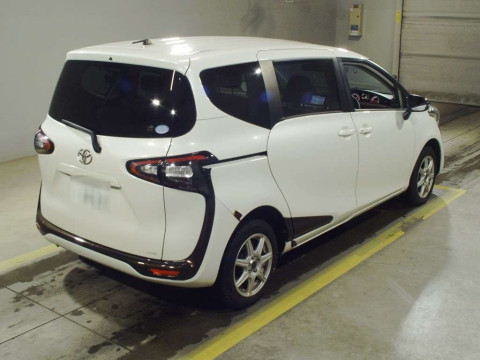 2016 Toyota Sienta NCP175G[1]