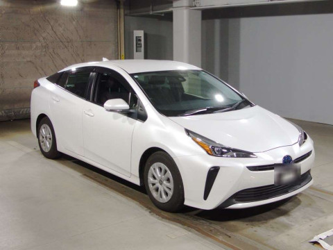 2022 Toyota Prius ZVW51[2]