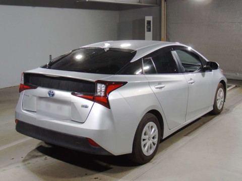 2022 Toyota Prius ZVW51[1]