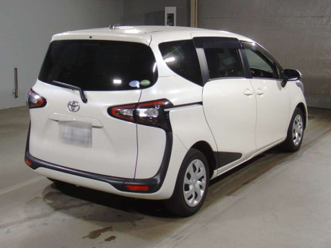 2017 Toyota Sienta NSP170G[1]