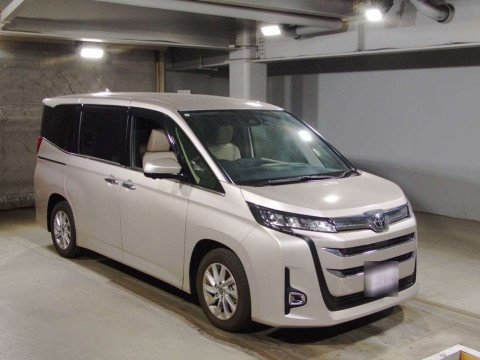 2024 Toyota Noah MZRA90W[2]