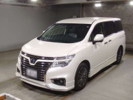 2018 Nissan Elgrand