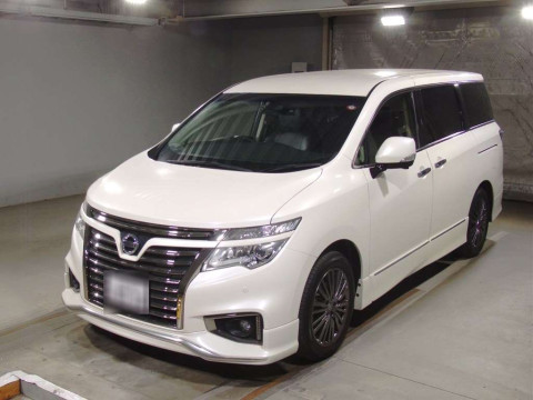 2018 Nissan Elgrand TE52[0]