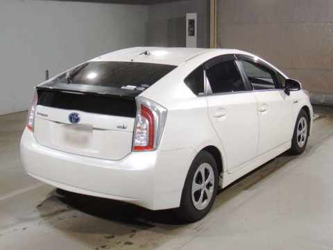 2012 Toyota Prius ZVW30[1]