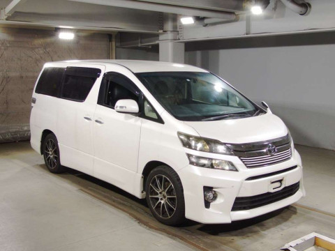 2014 Toyota Vellfire ANH20W[2]