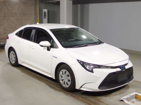 2020 Toyota Corolla Sedan ZWE211[2]