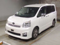 2013 Toyota Voxy