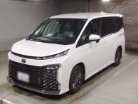 2023 Toyota Voxy