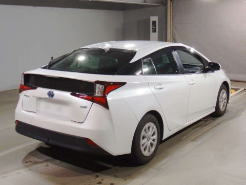 2022 Toyota Prius ZVW51[1]