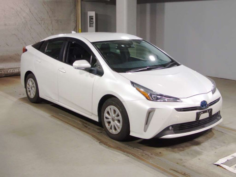 2022 Toyota Prius ZVW51[2]