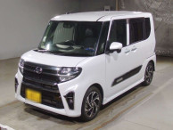 2021 Daihatsu Tanto Custom