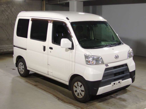 2018 Daihatsu Hijet Cargo S321V[2]