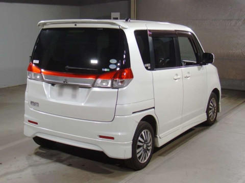 2012 Mitsubishi Delica D2 MB15S[1]