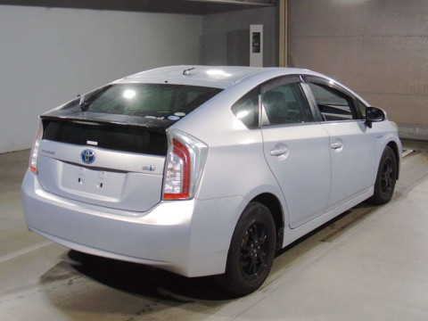 2013 Toyota Prius ZVW30[1]