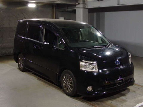 2008 Toyota Voxy ZRR70W[2]