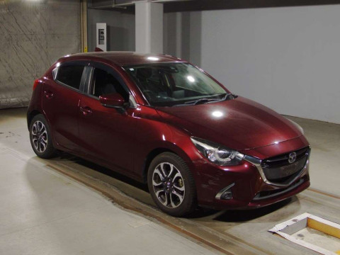 2016 Mazda Demio DJ5FS[2]