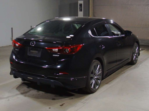 2013 Mazda Axela Hybrid BYEFP[1]