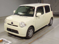 2009 Daihatsu Mira Cocoa