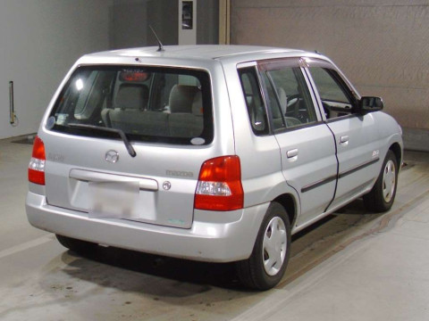 2002 Mazda Demio DW3W[1]