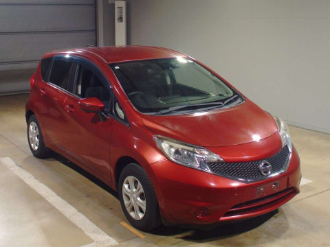 2015 Nissan Note E12[2]